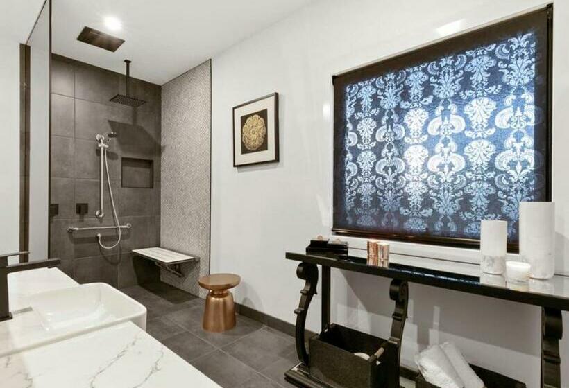 디럭스 스위트 킹 침대, Campania Spa Suite 1