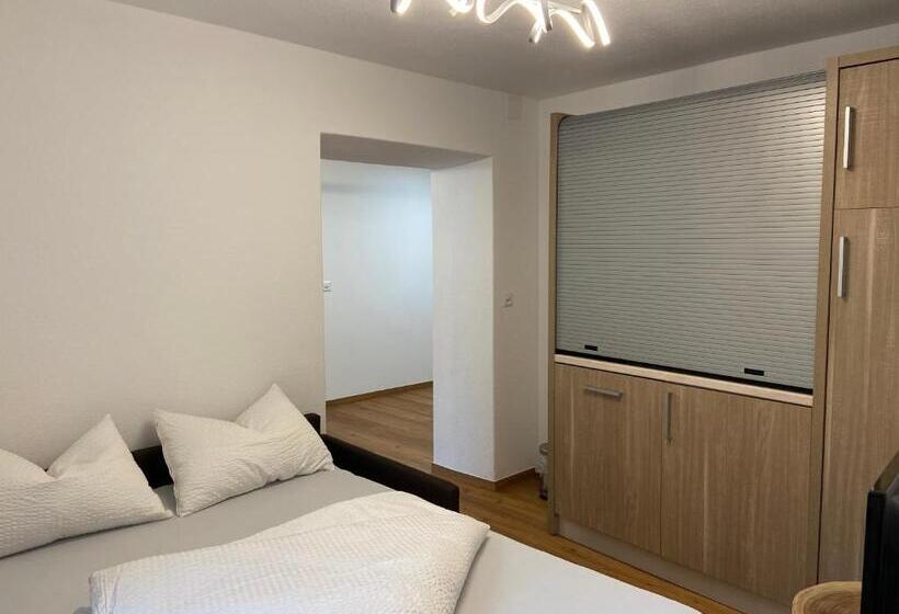 Четырехместный Номер Стандарт, B&b Berninapass