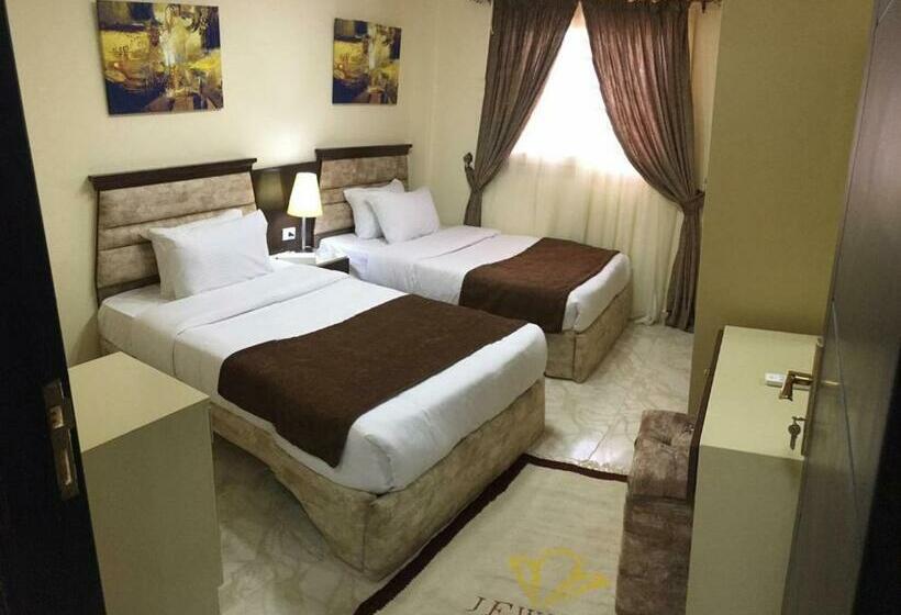سوییت جونیور با چشم‌انداز جانبی دریا, Jewel El Gameel Hotel Egyptian Only Price