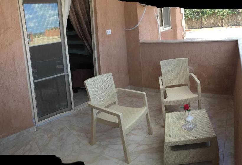 سوییت جونیور با چشم‌انداز جانبی دریا, Jewel El Gameel Hotel Egyptian Only Price