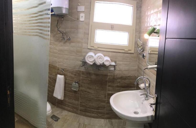 سوییت جونیور با چشم‌انداز دریا, Jewel El Gameel Hotel Egyptian Only Price