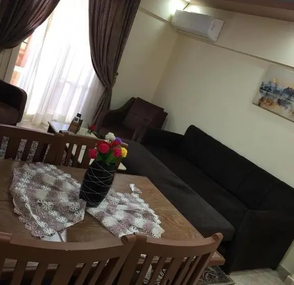 سوییت جونیور با چشم‌انداز جانبی دریا, Jewel El Gameel Hotel Egyptian Only Price