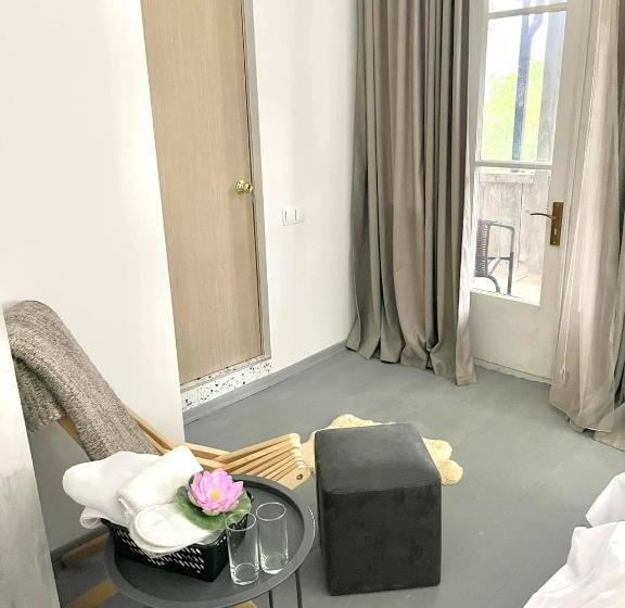 اتاق لوکس, View Racha