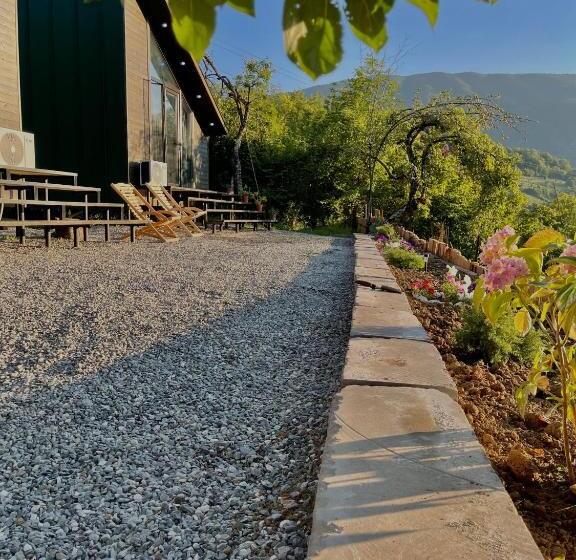 خانه 1 خوابه, View Racha