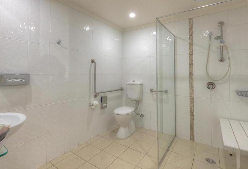 חדר סטנדרט מותאם לאדם עם מוגבלויות, Inverell Rsm Club Motel