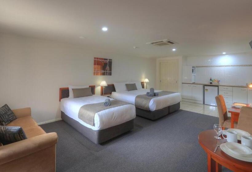 חדר סטנדרט מותאם לאדם עם מוגבלויות, Inverell Rsm Club Motel