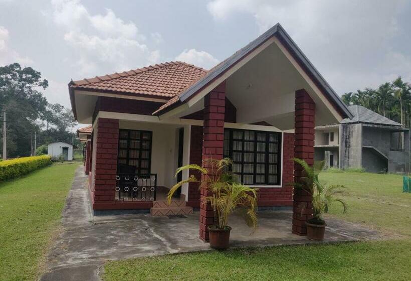 اتاق استاندارد با بالکن, Dubare Inn Coorg