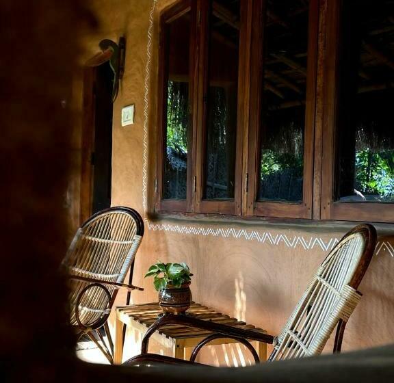 اتاق استاندارد با چشم‌انداز باغ, The Mudhouse Marayoor