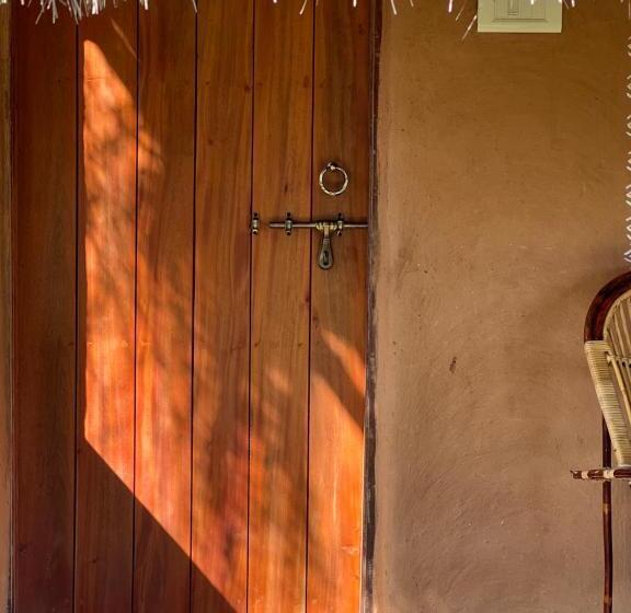 Apartament Rodzinny, The Mudhouse Marayoor