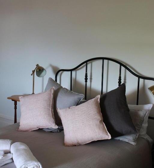 标准间, The Grand Hotel Millicent