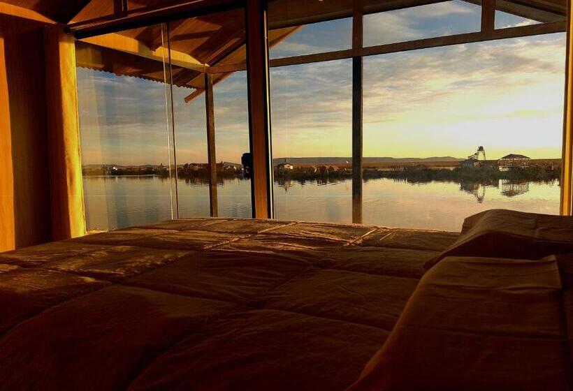 Suite with lake view, Titicaca
