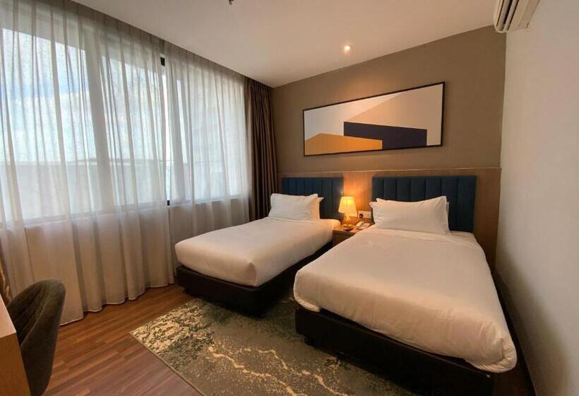 Номер Deluxe, Fives Hotel Johor Bahru City Centre