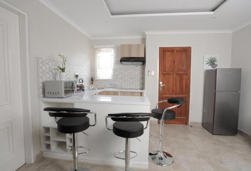 דירת שני חדרים, Lefa Boutique