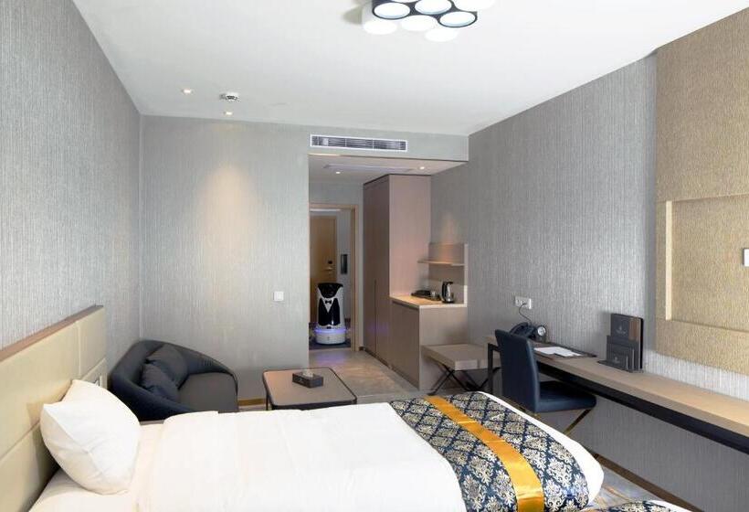 디럭스 룸, Livington