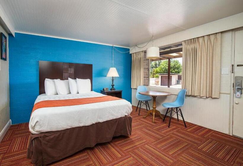 标准间, Aiken S Lodge
