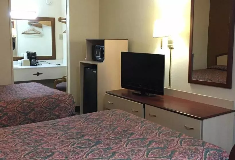 ２ダブルベッドのスタンダードルーム, Budget Inn & Suites  Talladega