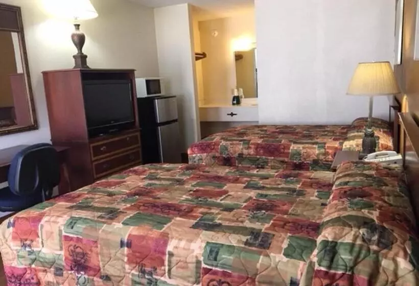 ２ダブルベッドのスタンダードルーム, Budget Inn & Suites  Talladega