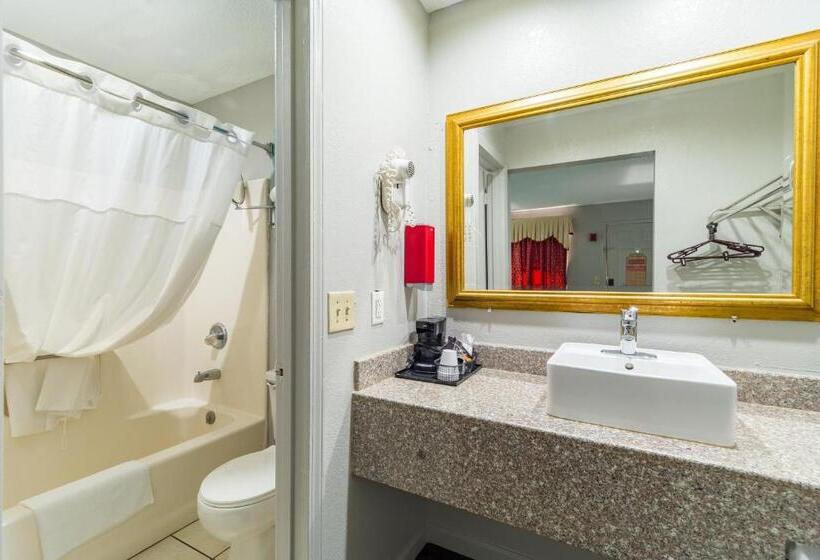 Quarto Estandar Cama King, Carolina Lodge