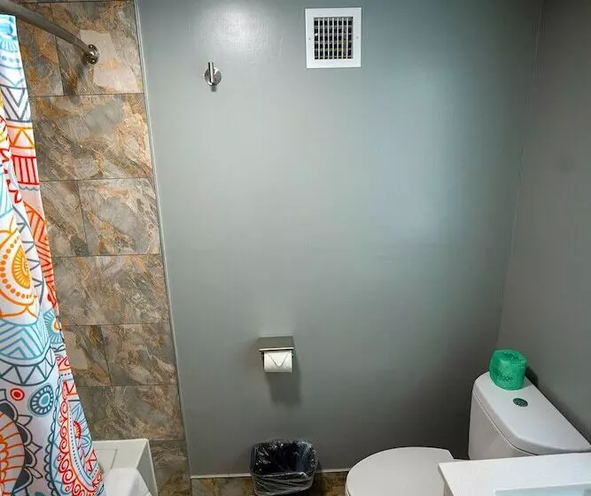 اتاق استاندارد, Philly Inn & Suites
