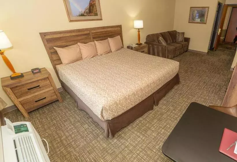 身障者適用キングサイズベッドルーム, Clatskanie River Inn