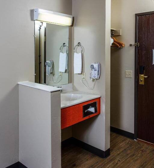 Номер Deluxe Кровать Кинг, J Green Bay