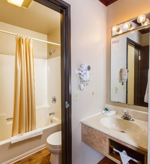 Студия Deluxe, J Green Bay