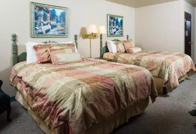 3 Bedroom Suite, J Green Bay