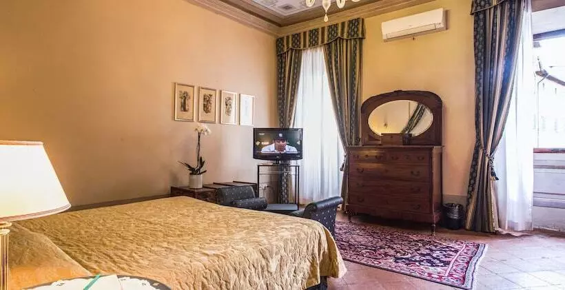スーペリアールーム, Palazzo Leopoldo Dimora Storica & Spa