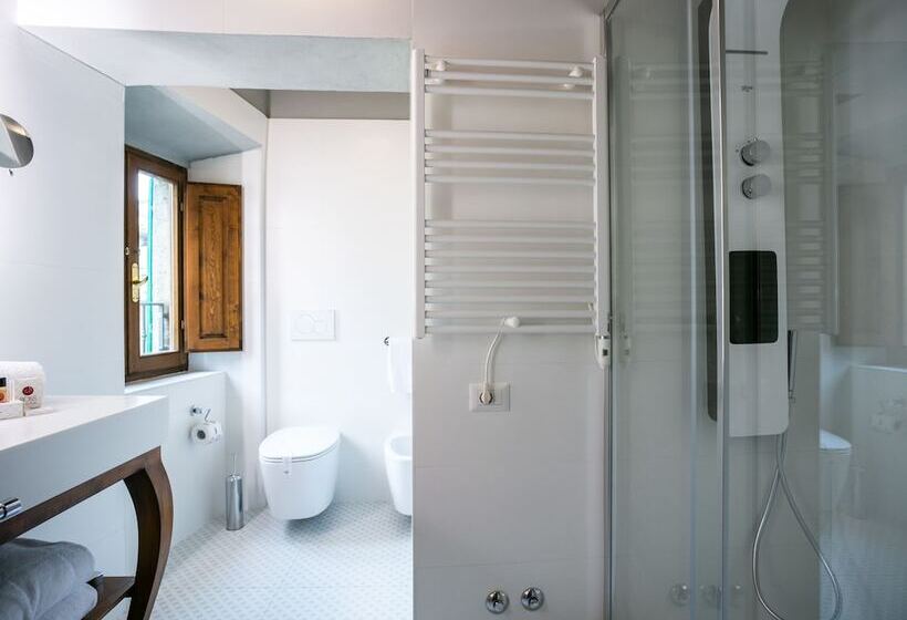 חדר סטנדרט לשלושה, Palazzo Leopoldo Dimora Storica & Spa