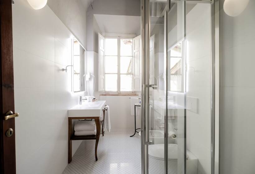 חדר סטנדרט לארבעה, Palazzo Leopoldo Dimora Storica & Spa