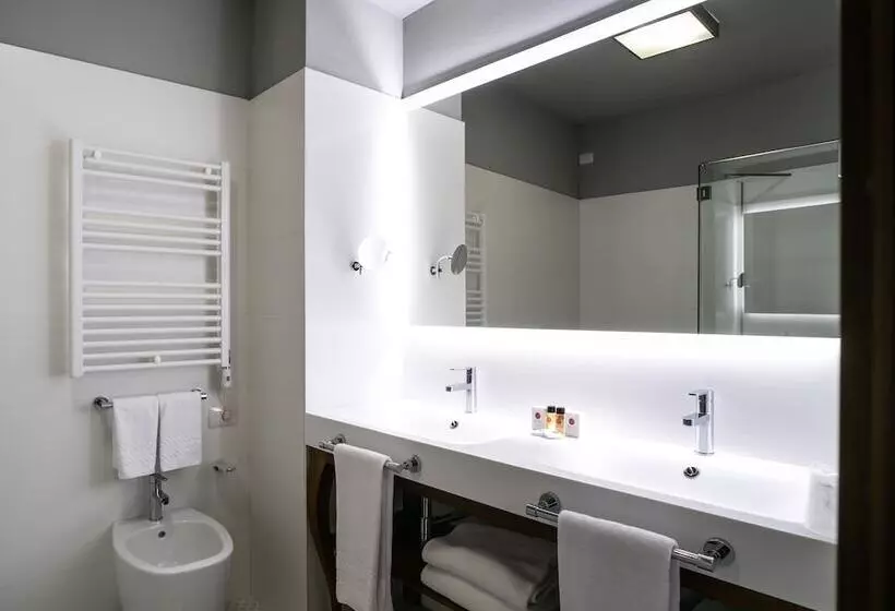 スタンダード４人部屋, Palazzo Leopoldo Dimora Storica & Spa