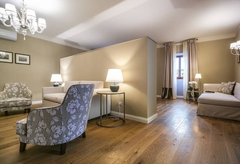 חדר סטנדרט לארבעה, Palazzo Leopoldo Dimora Storica & Spa