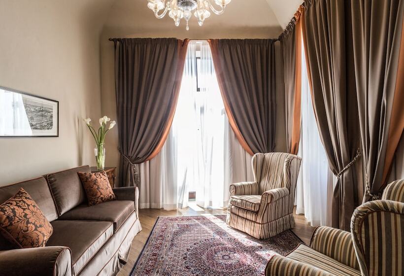 חדר סטנדרט לארבעה, Palazzo Leopoldo Dimora Storica & Spa