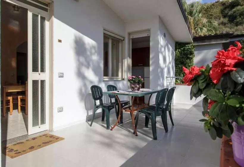 Appartamento 2 Camere da Letto, Village Eden
