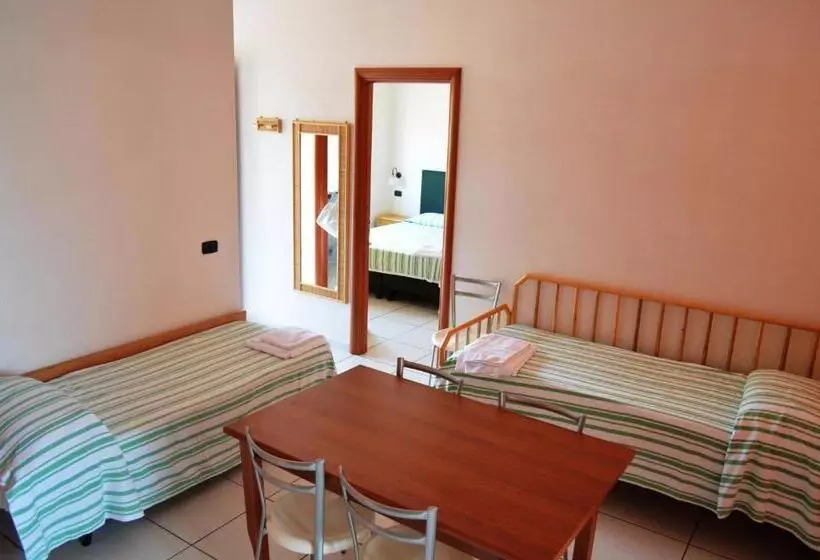 Appartamento 1 Camera da Letto Vista Piscina, Village Eden