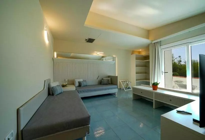 Suite Familiare, Village Eden