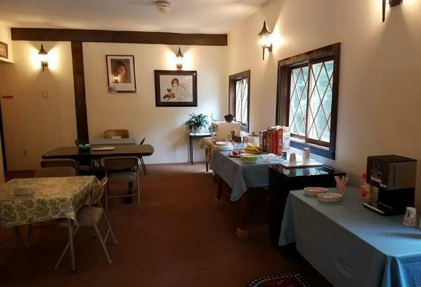 ファミリールーム, Kancamagus Swift River Inn