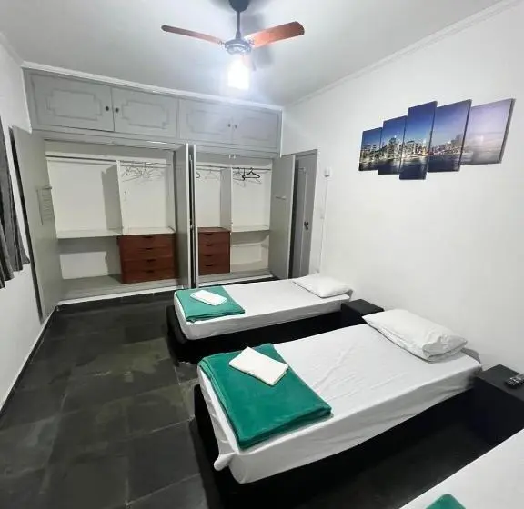 Perhehuone, Hostel De Luz   Unidade 1
