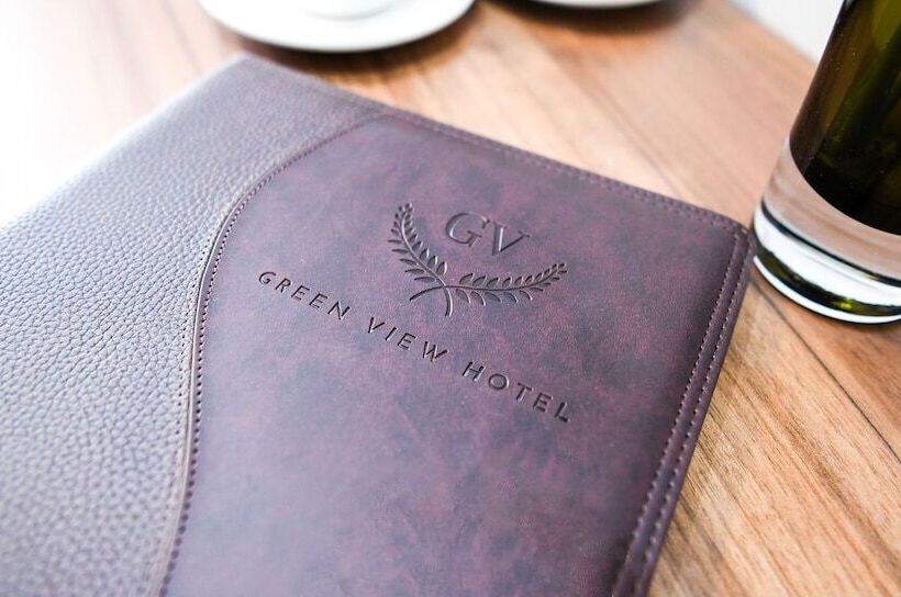 Camera Standard, Green View