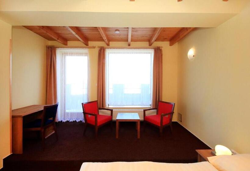 חדר סטנדרט עם מרפסת, Penzion Folbr