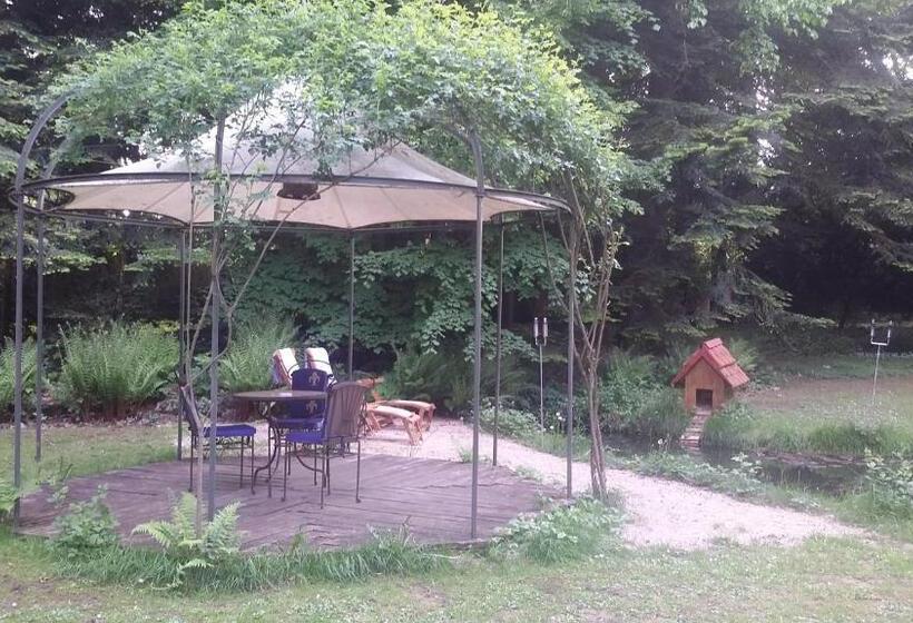 جناح مطلّ علي الحديقة, Maisonmazerand