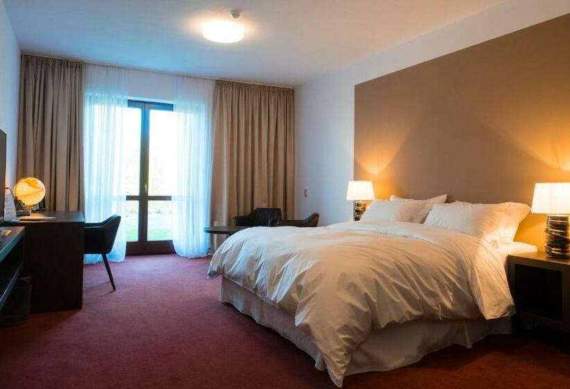 דירת חדר, Cvilín