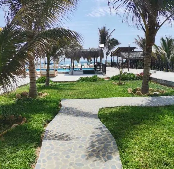 اتاق استاندارد چهار تخته, El Refugio De Vichayito