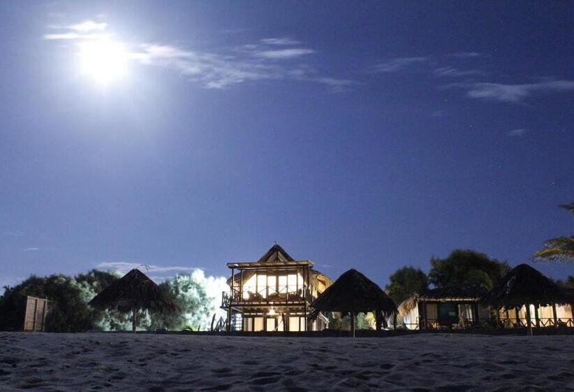 패밀리 방갈로 바다 전망, El Refugio De Vichayito