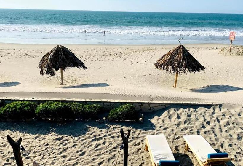 패밀리 방갈로 바다 전망, El Refugio De Vichayito