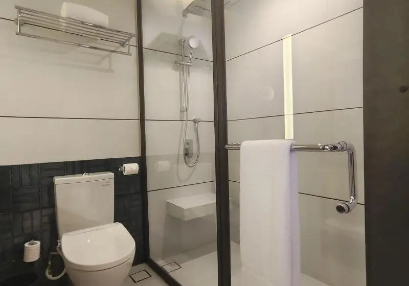 キングサイズベッドのスタンダードルーム, Four Points By Sheraton Batam