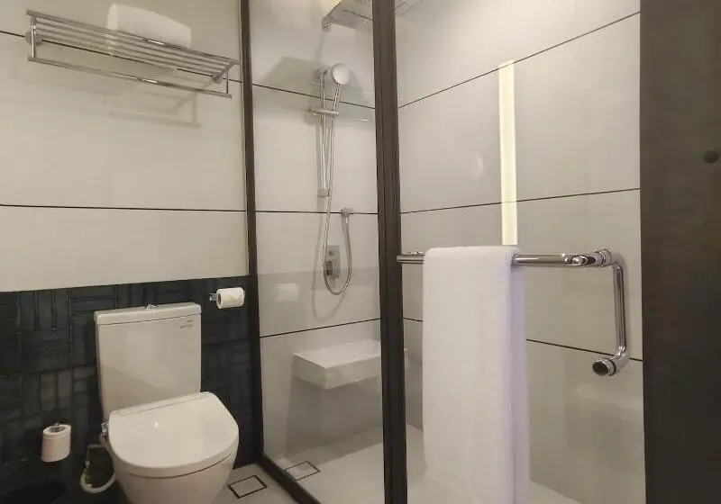 キングサイズベッドのスタンダードルーム, Four Points By Sheraton Batam