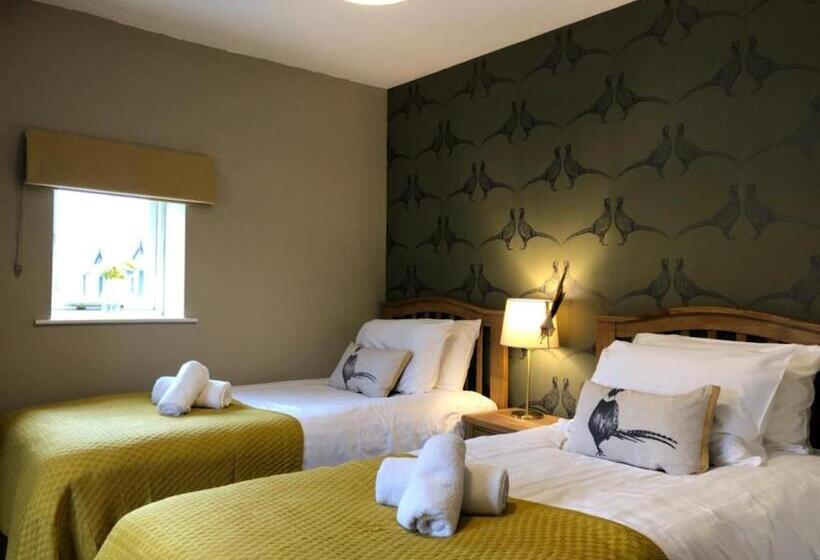 Номер Стандарт, Kirkstile Inn