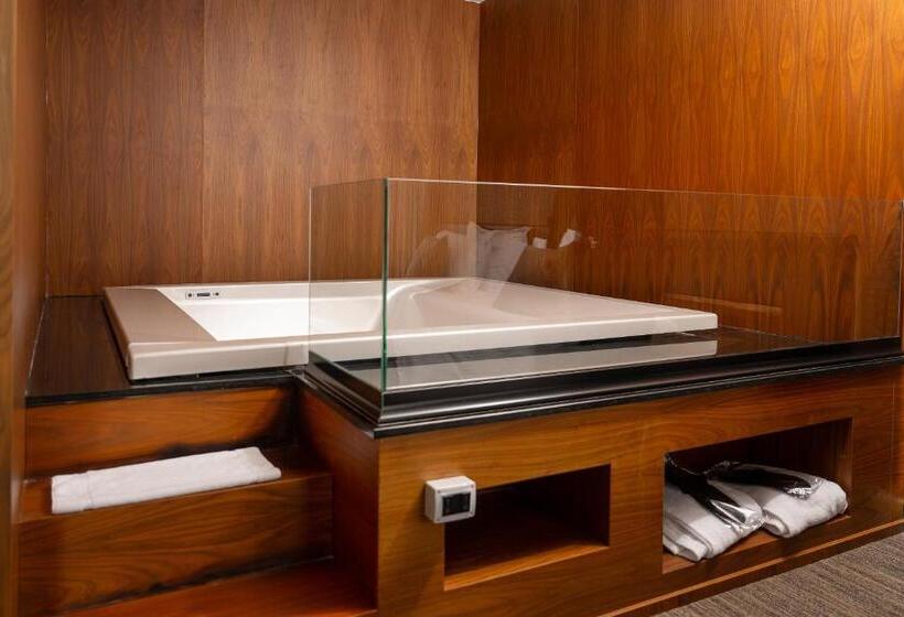 수피리어 스위트, Select Hill Resort