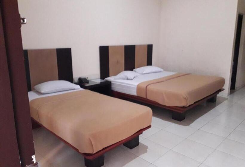 豪华房间, Surya Hotel & Resort